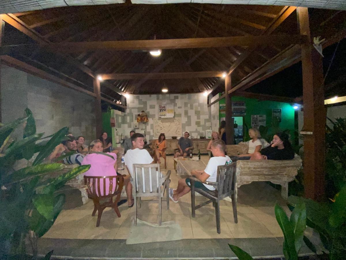 Lembongan Hostel Nusa Lembongan Kültér fotó