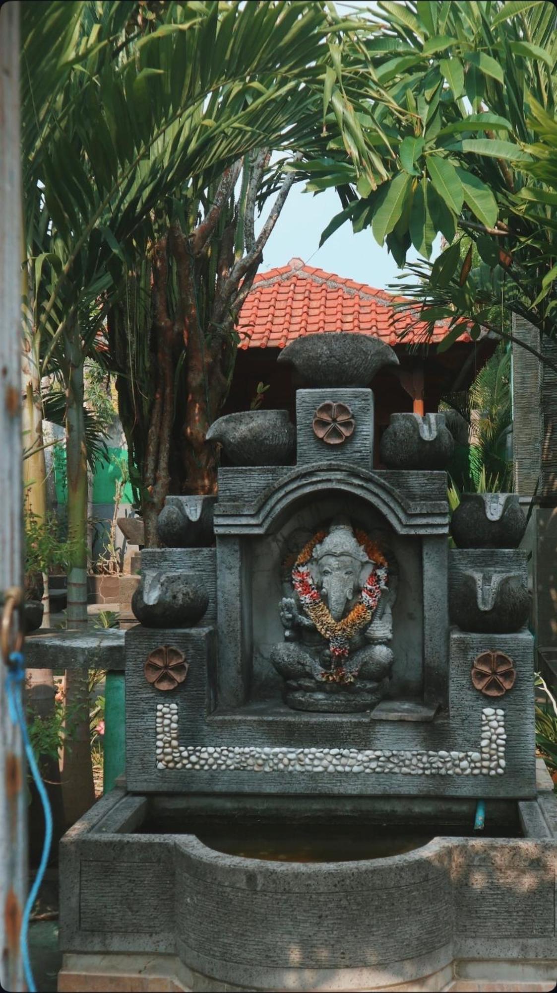 Lembongan Hostel Nusa Lembongan Kültér fotó