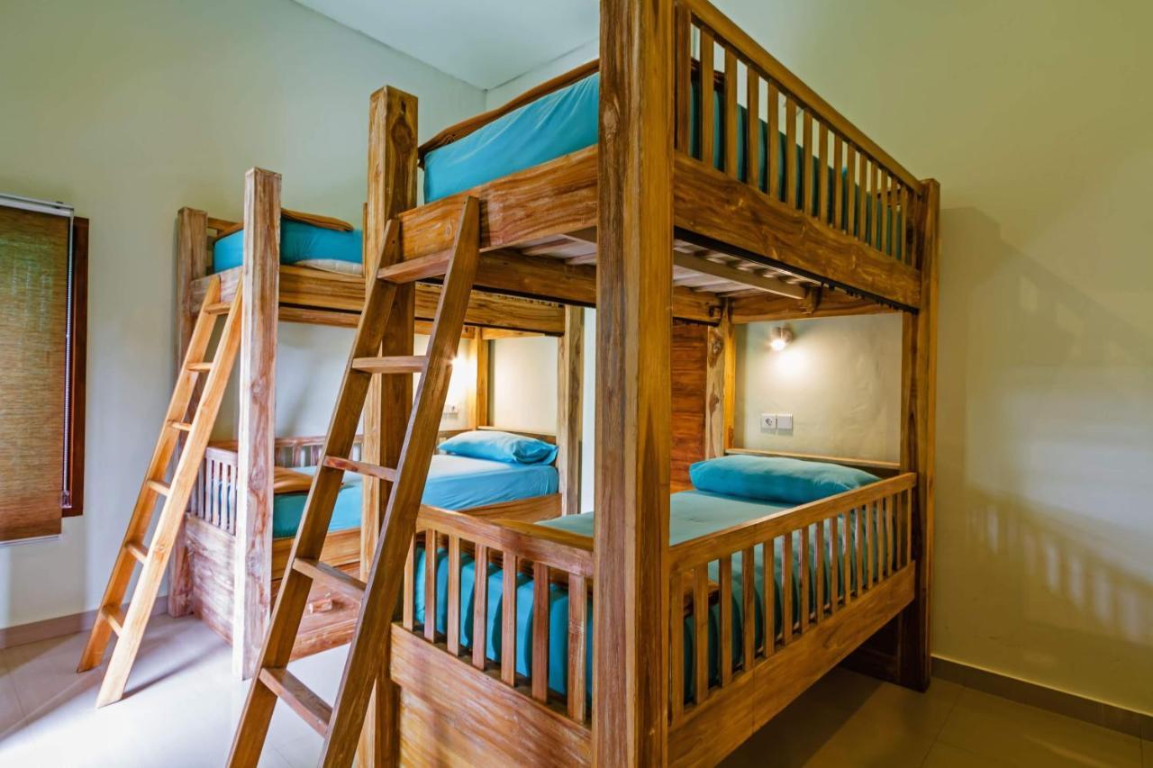 Lembongan Hostel Nusa Lembongan Kültér fotó