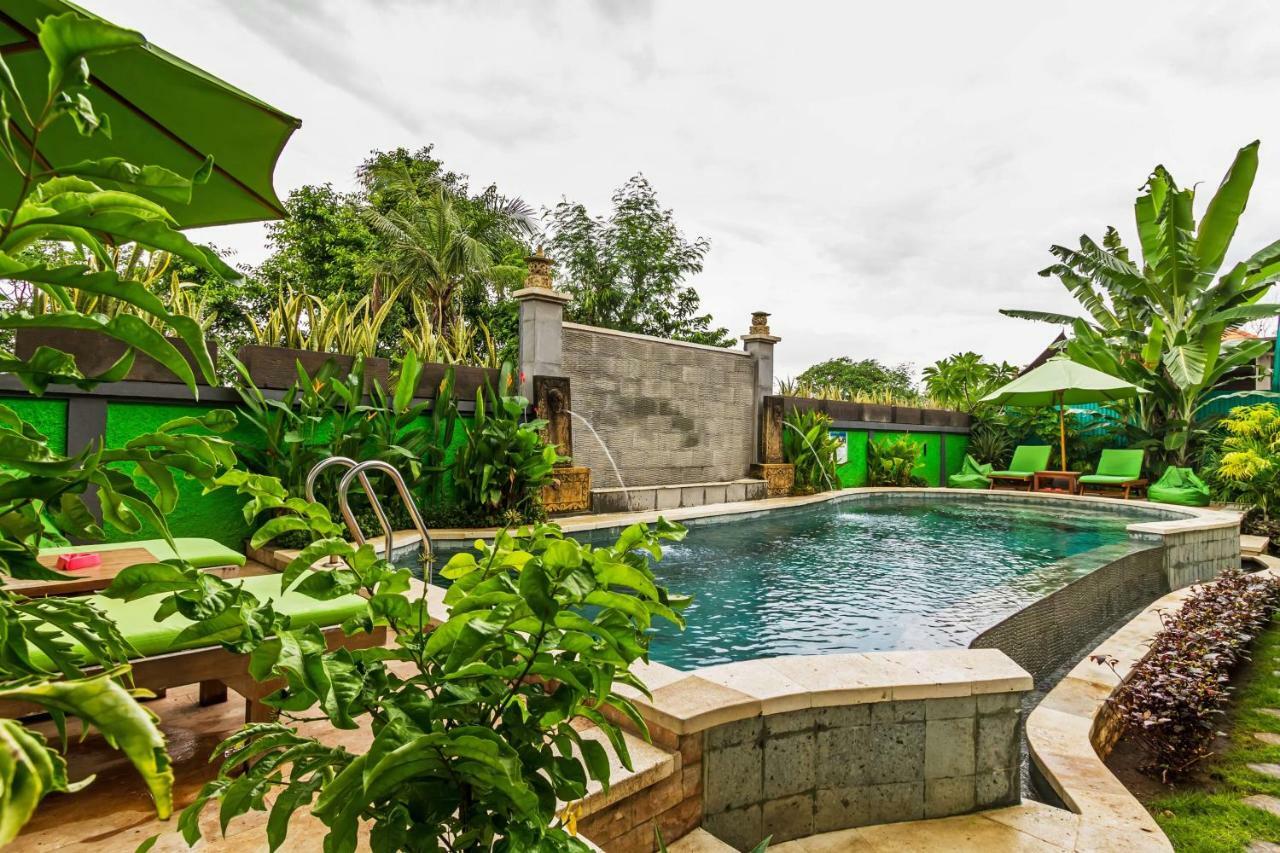 Lembongan Hostel Nusa Lembongan Kültér fotó